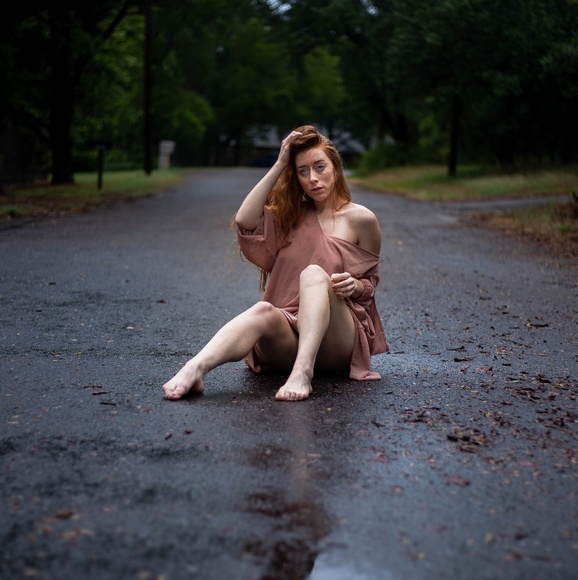 Meet Your Posher -  Shelby Lea - Picture 4 of 8